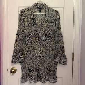 Maggie Barnes 2x Stretchy Lightweight Top